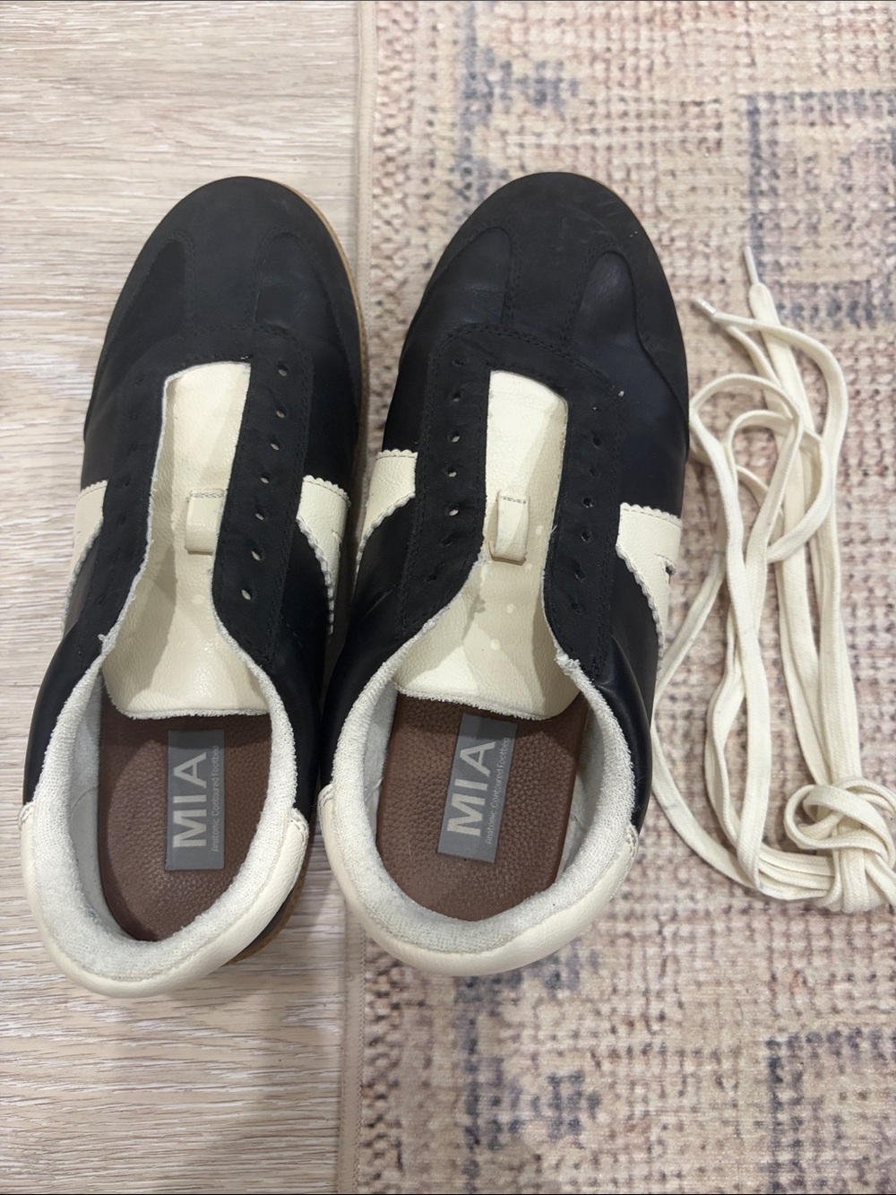 MIA Women’s Black and Cream Retro Runner Sneakers